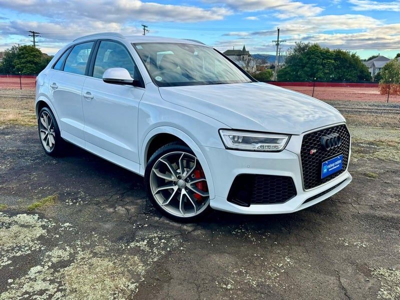 2015 Audi RS Q3 Hot Hatch, photo 2
