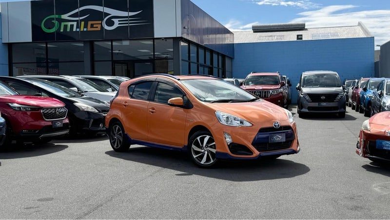2015 Toyota Aqua 1.5X Urban Cheap Cheap Cheap