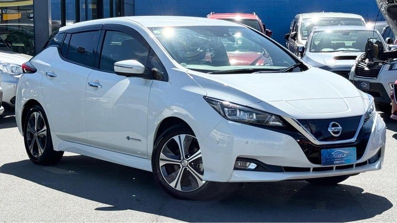 2018 Nissan Leaf 40X Pro-Pilot 3YearWarrantyFree, photo 2