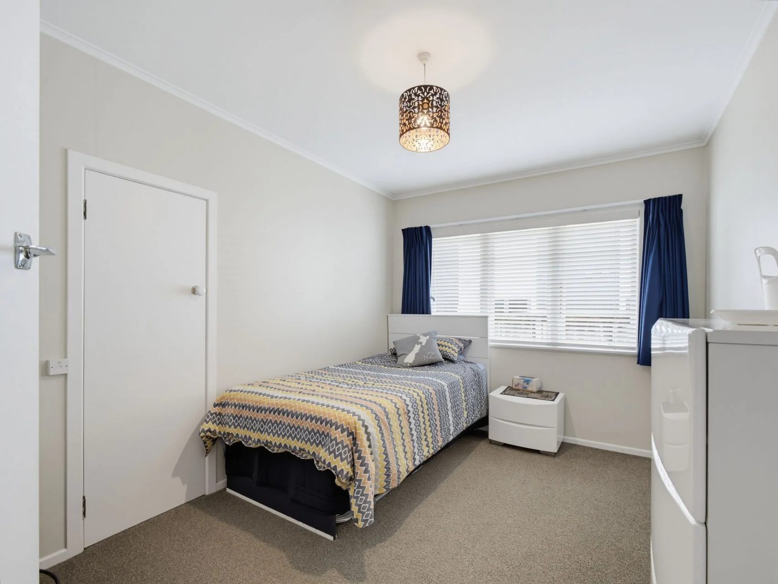27 Regent Street, Papatoetoe, photo 12