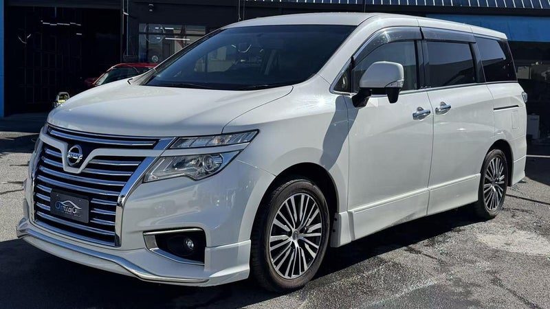 2017 Nissan Elgrand Highway Star, photo 3