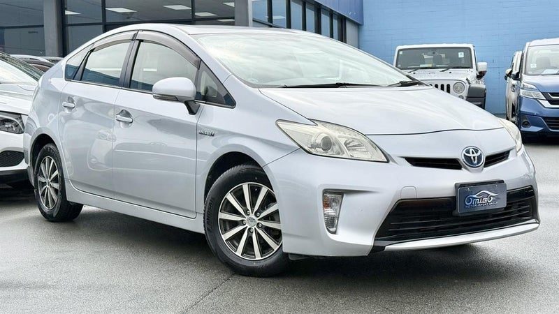 2013 Toyota Prius 1.8L 3YearWarrantyFree, photo 2