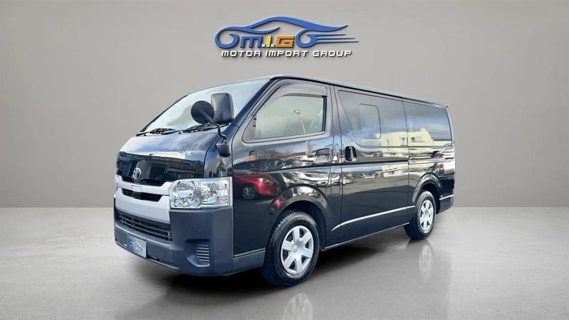 2019 Toyota Hiace, photo 3