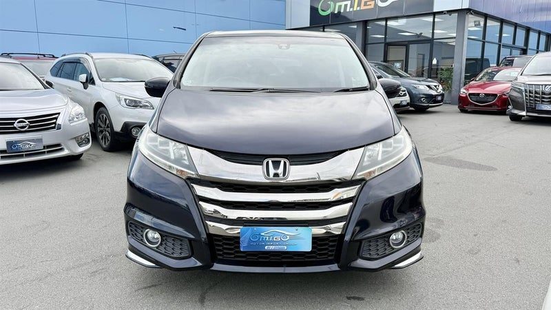 2014 Honda Odyssey Absolute, photo 3