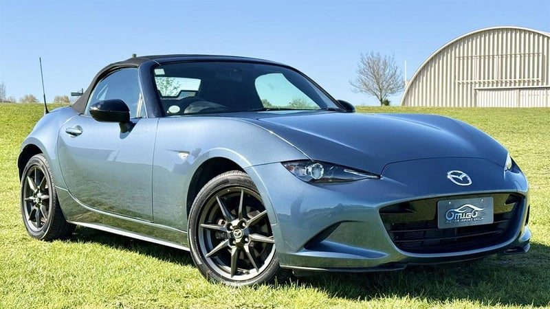 2017 Mazda MX-5 Roadster, main photo