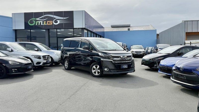 2015 Toyota Vellfire 8 Seater