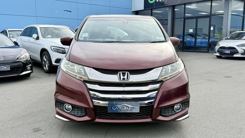 2014 Honda Odyssey Absolute, photo 3