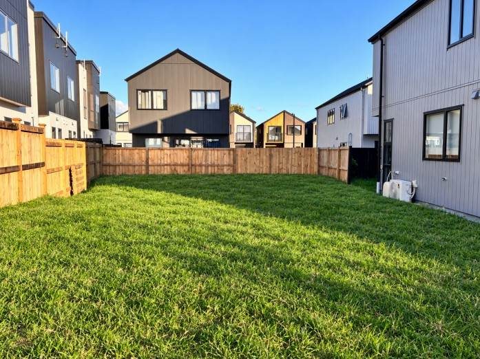 13 Sails Road, Hobsonville