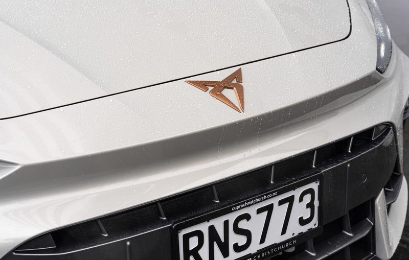 2025 Cupra Leon VZ Sportstourer, photo 2