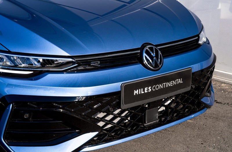 2026 Volkswagen Golf R-Line, photo 2
