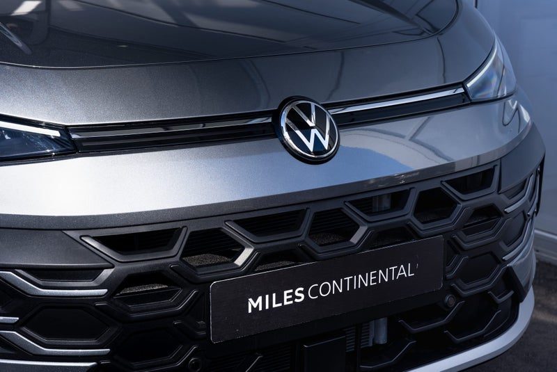 2026 Volkswagen T-Roc Life, photo 2