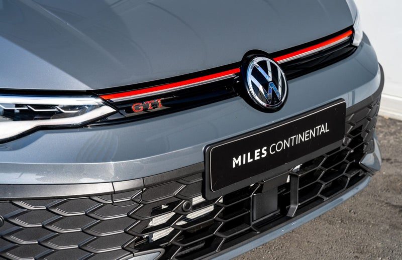 2026 Volkswagen Golf GTI, photo 2