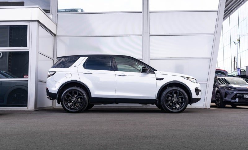 2017 Land Rover Discovery Sport SE, photo 2
