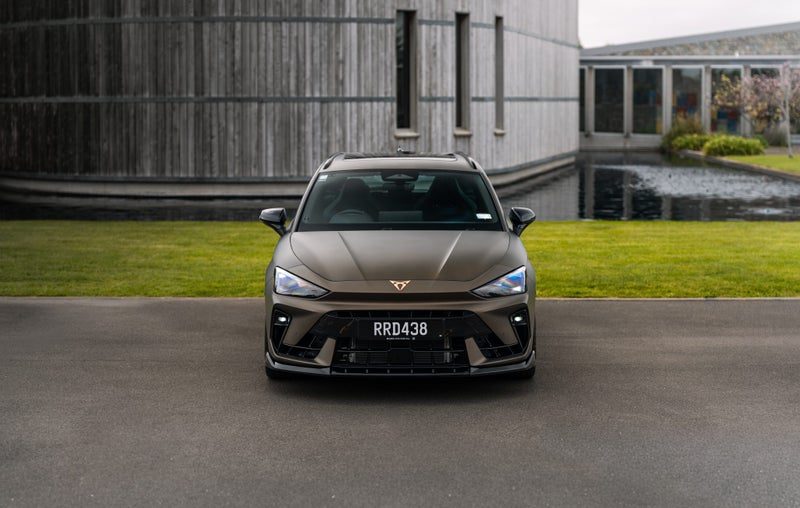 2026 Cupra Leon VZ Sportstourer, photo 3