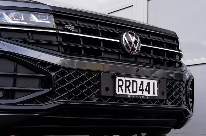 2026 Volkswagen Touareg V6s R Line, photo 2