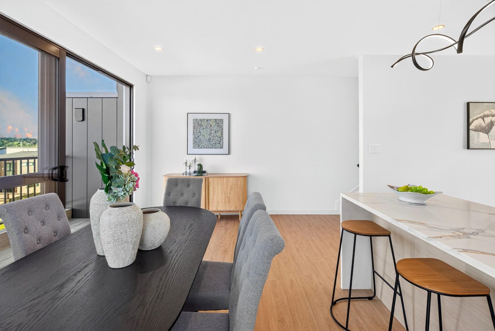 223 Henwood Road, Westgate, photo 12