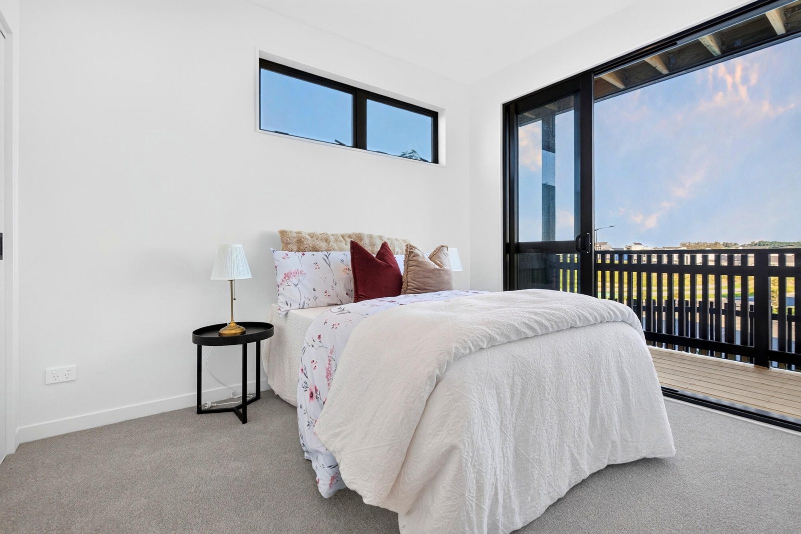 223 Henwood Road, Westgate, photo 17