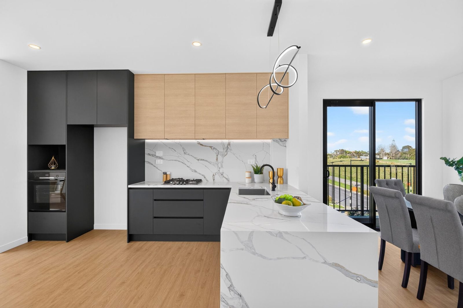 223 Henwood Road, Westgate, photo 9