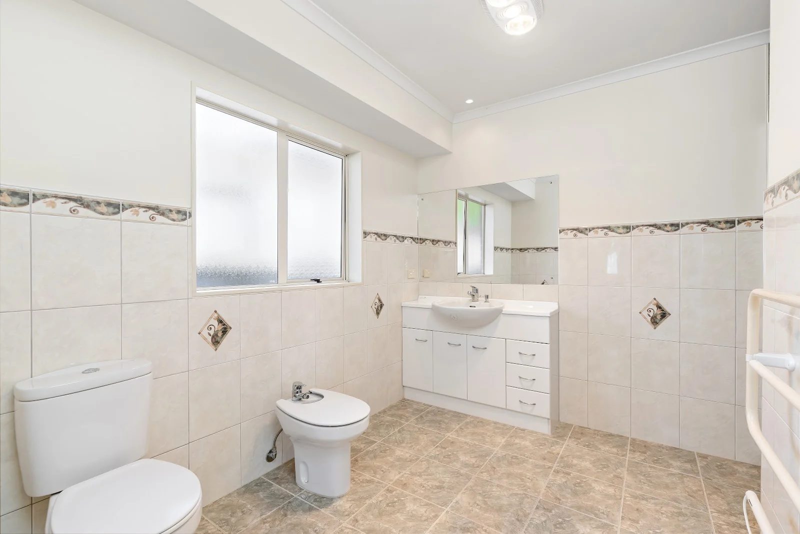 6 The Ritz, Orewa, photo 20