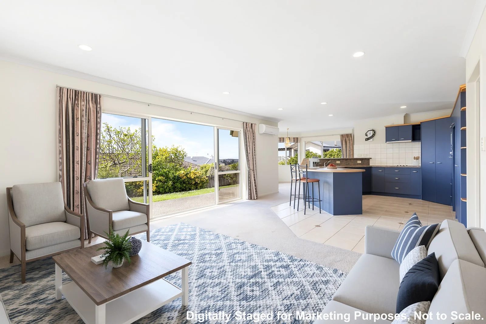 6 The Ritz, Orewa, photo 3