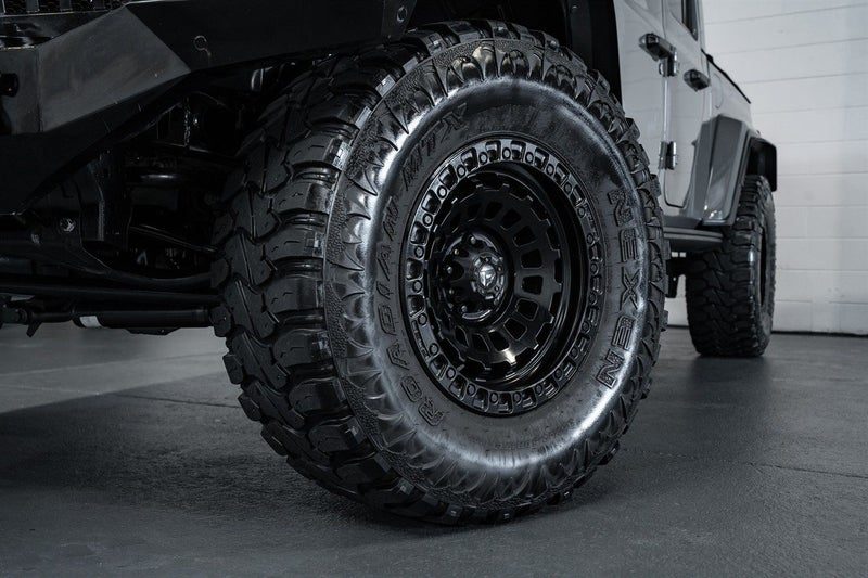 2020 Jeep Gladiator Overland 3.6L 4WD, photo 2