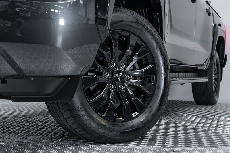 2024 Mitsubishi Triton VRX 2.4L 4WD, photo 2