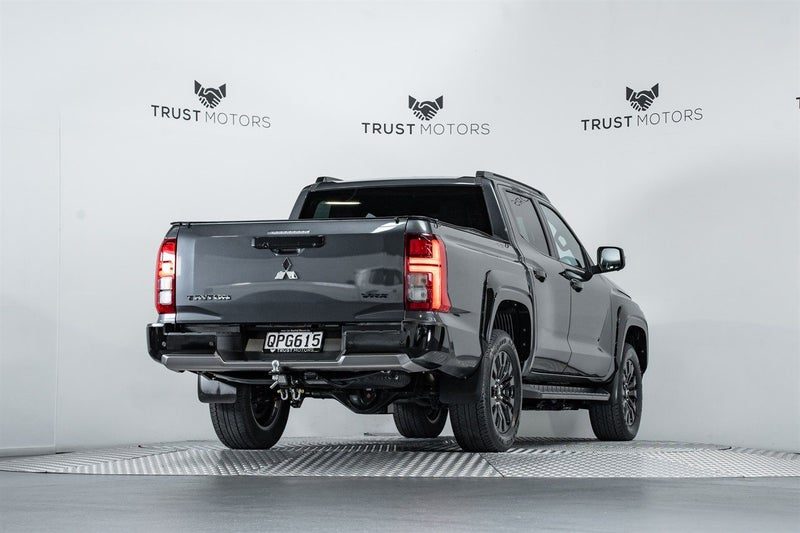 2024 Mitsubishi Triton VRX 2.4L 4WD, photo 3