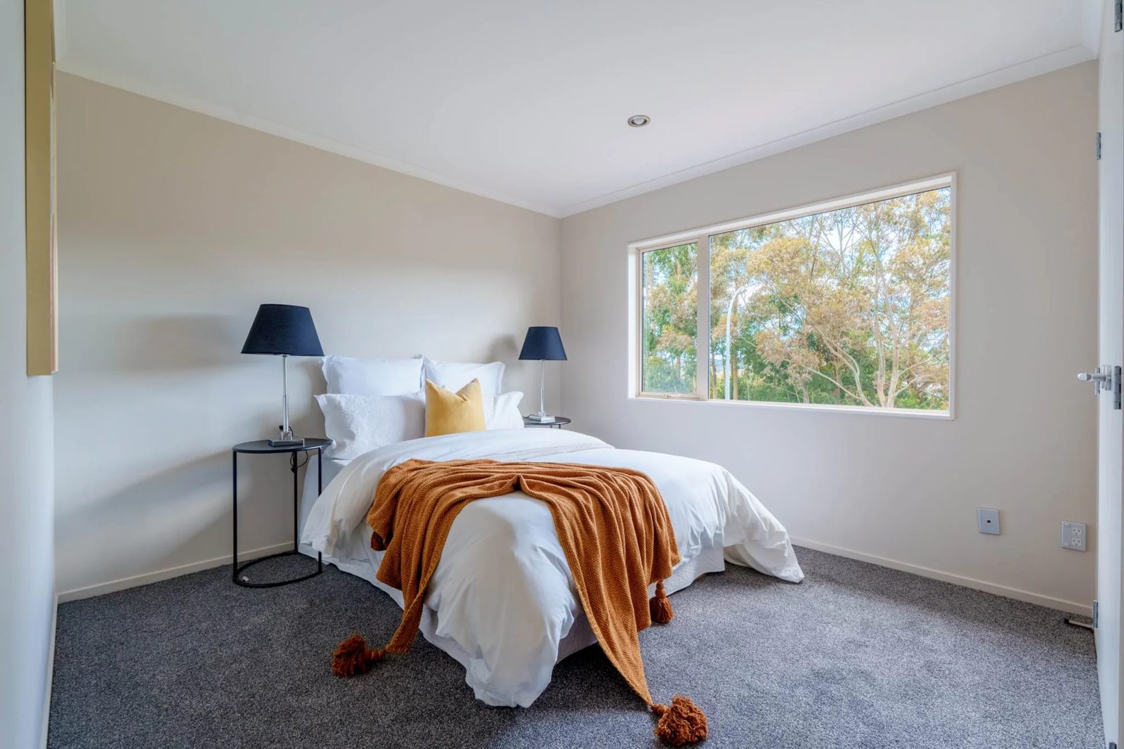 6 Huntington Park Drive, Greenhithe, photo 2