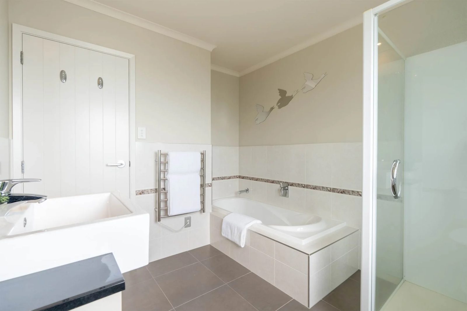 6 Huntington Park Drive, Greenhithe, photo 5