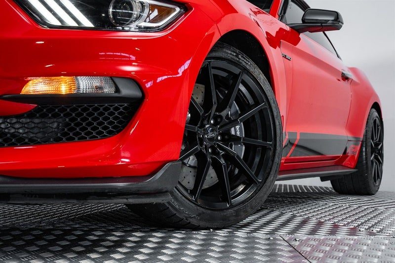 2016 Ford Mustang Shelby GT350 5.2L V8, photo 2