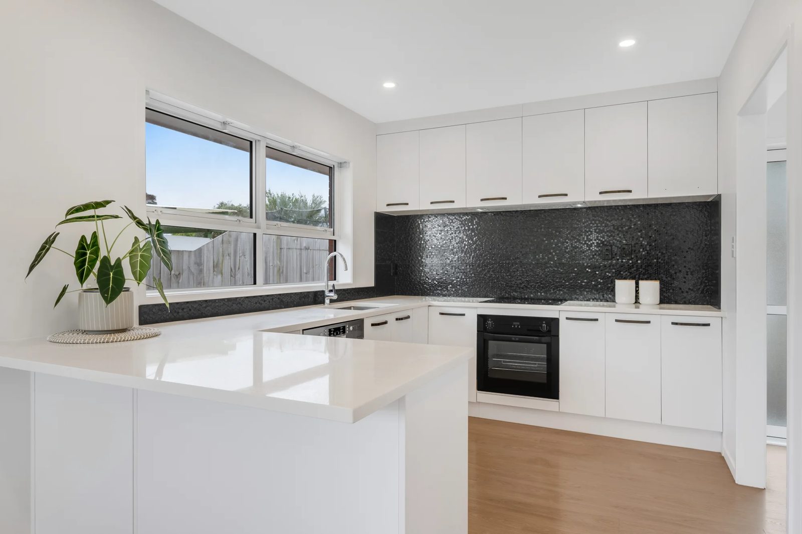 24 Walworth Avenue, Pakuranga Heights, photo 5