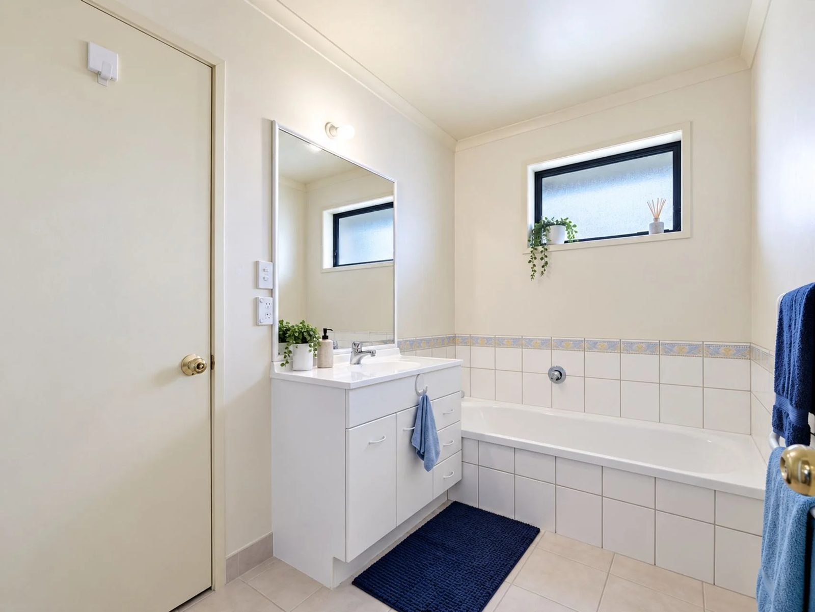 121 George Street, Tuakau, photo 14