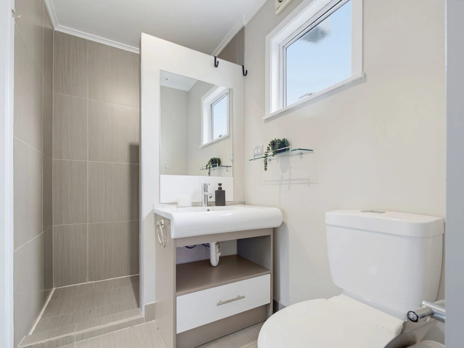 3/2 Rewi Street, Torbay, photo 11