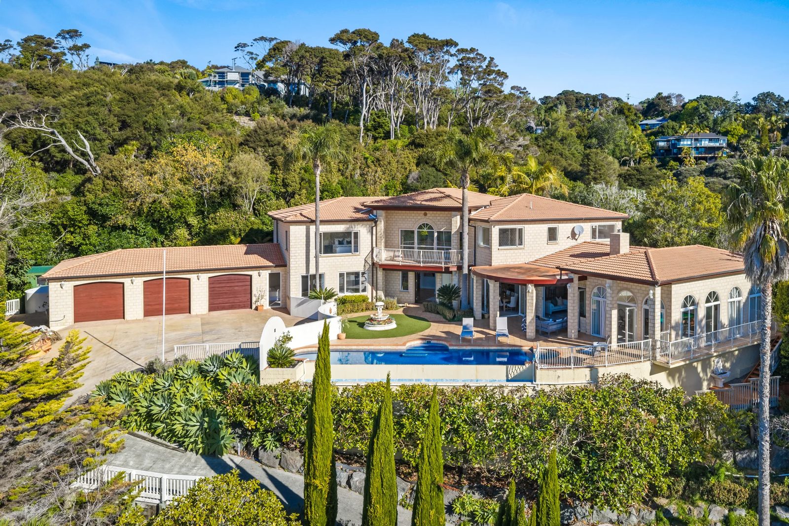 4 Charles Street, Mahurangi East, photo 6