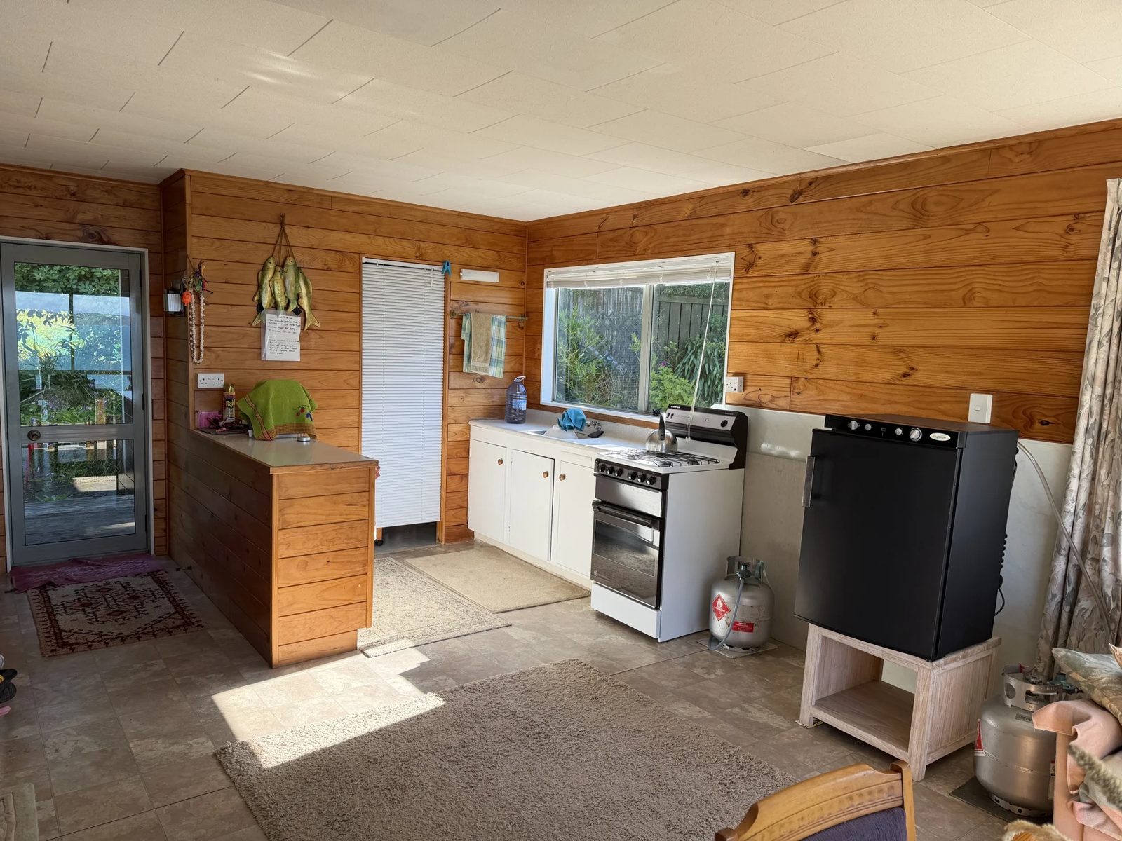 18 South Pacific Road, Rakino Island, photo 3