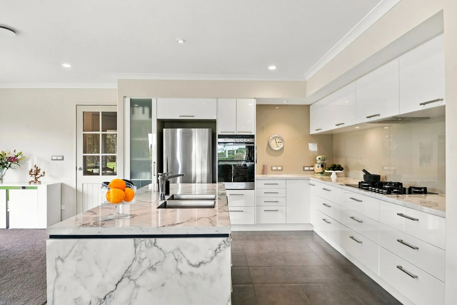 9 Portofino Point, Karaka, photo 4