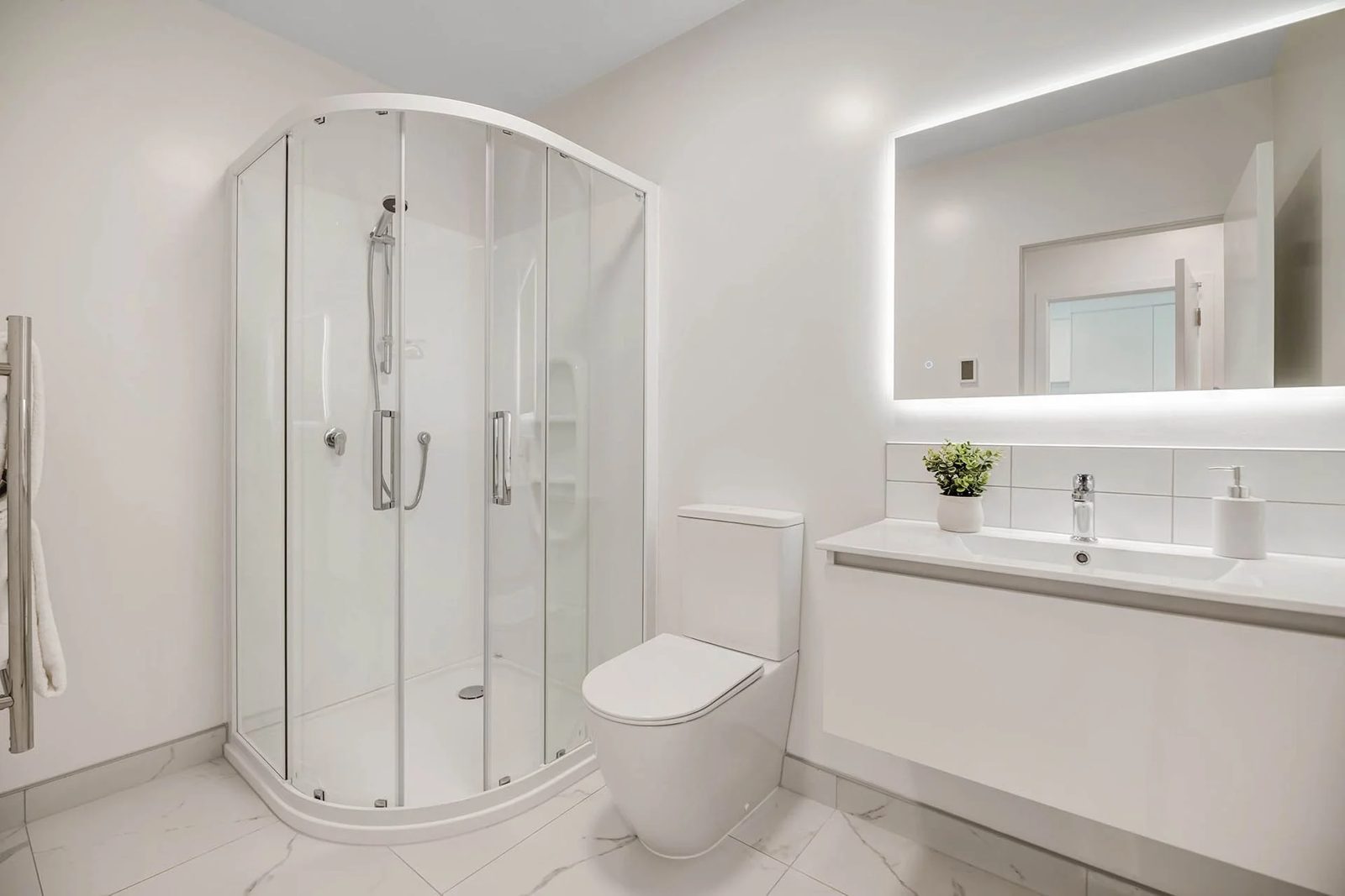 1/3 Kawau Close, Orewa, photo 12
