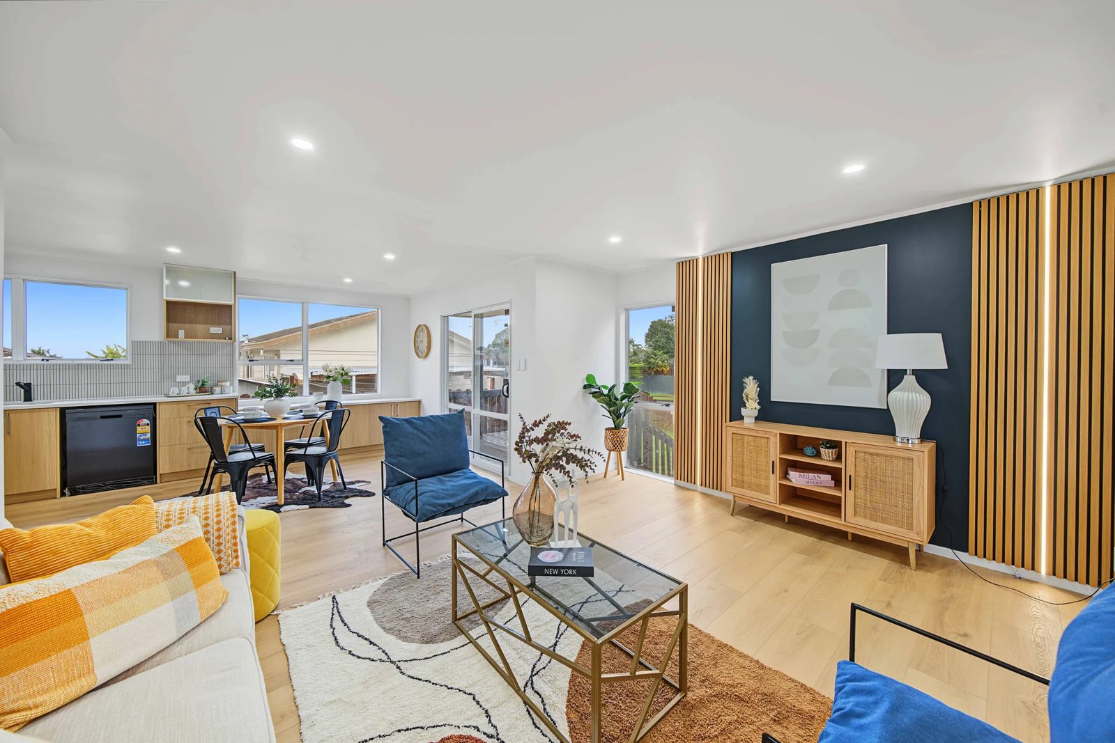 1/18 Etherton Drive, Weymouth