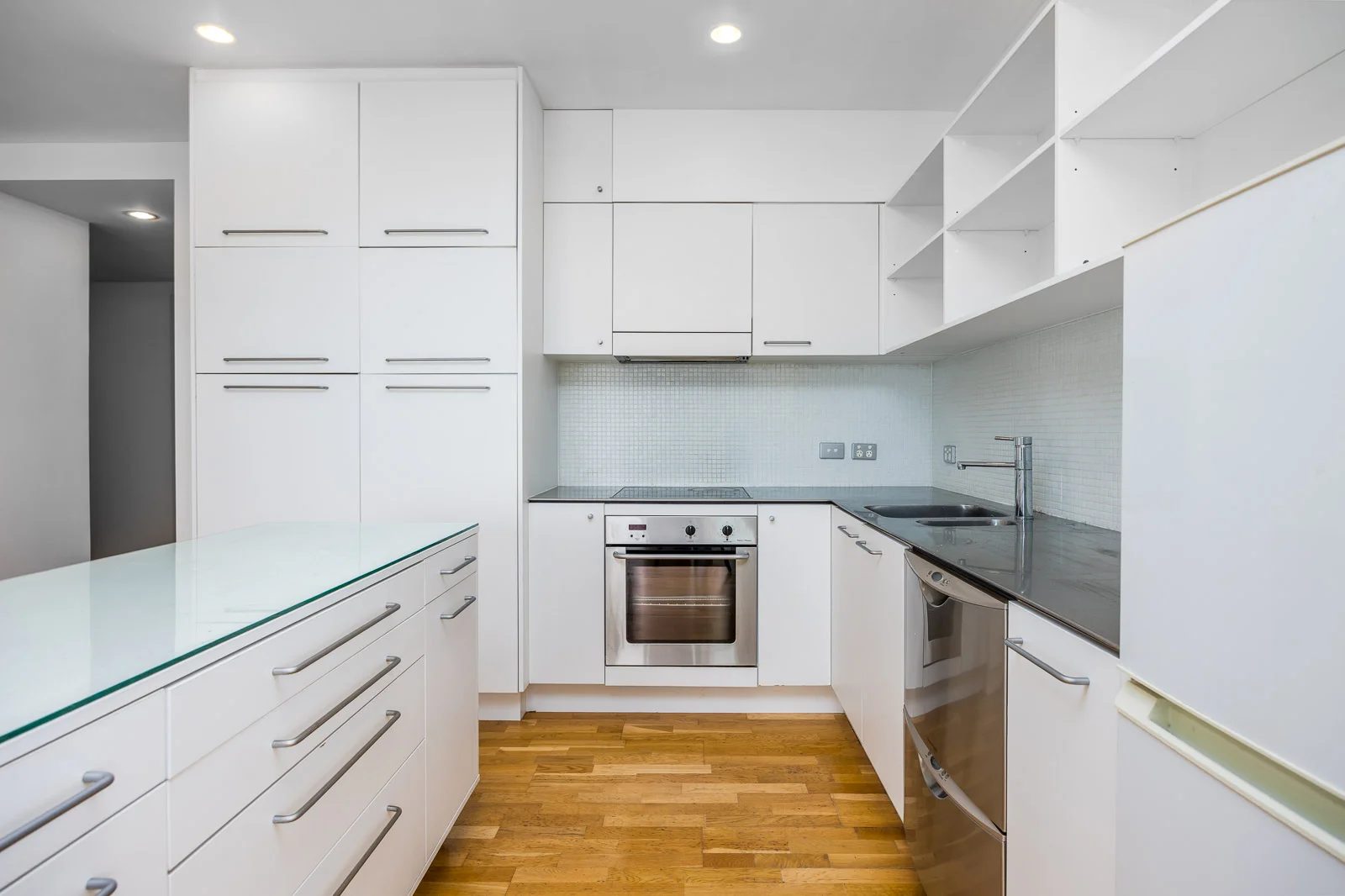 1401/30 Beach Road, Auckland Central, photo 4