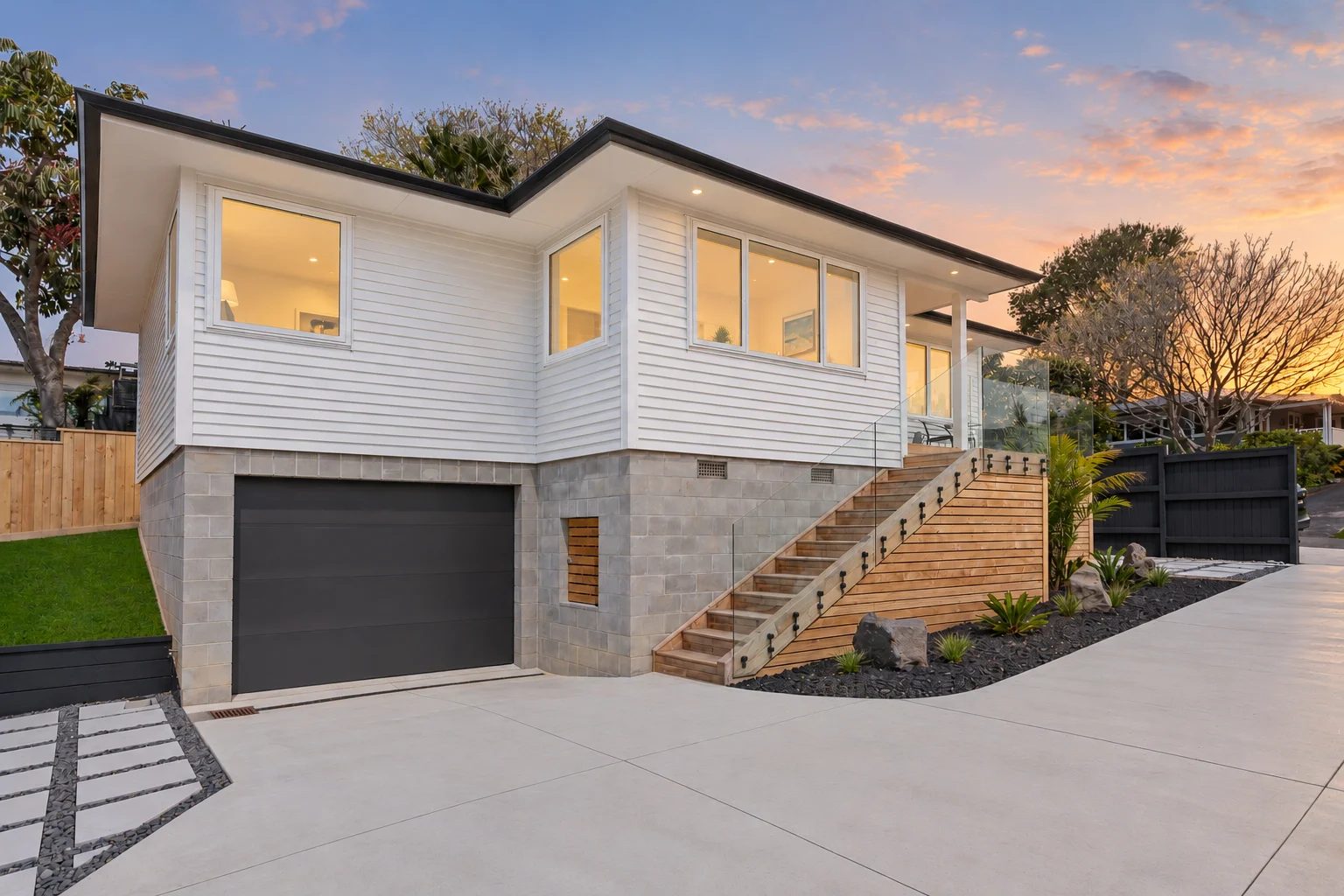 64A McDowell Crescent, Hillcrest, photo 1