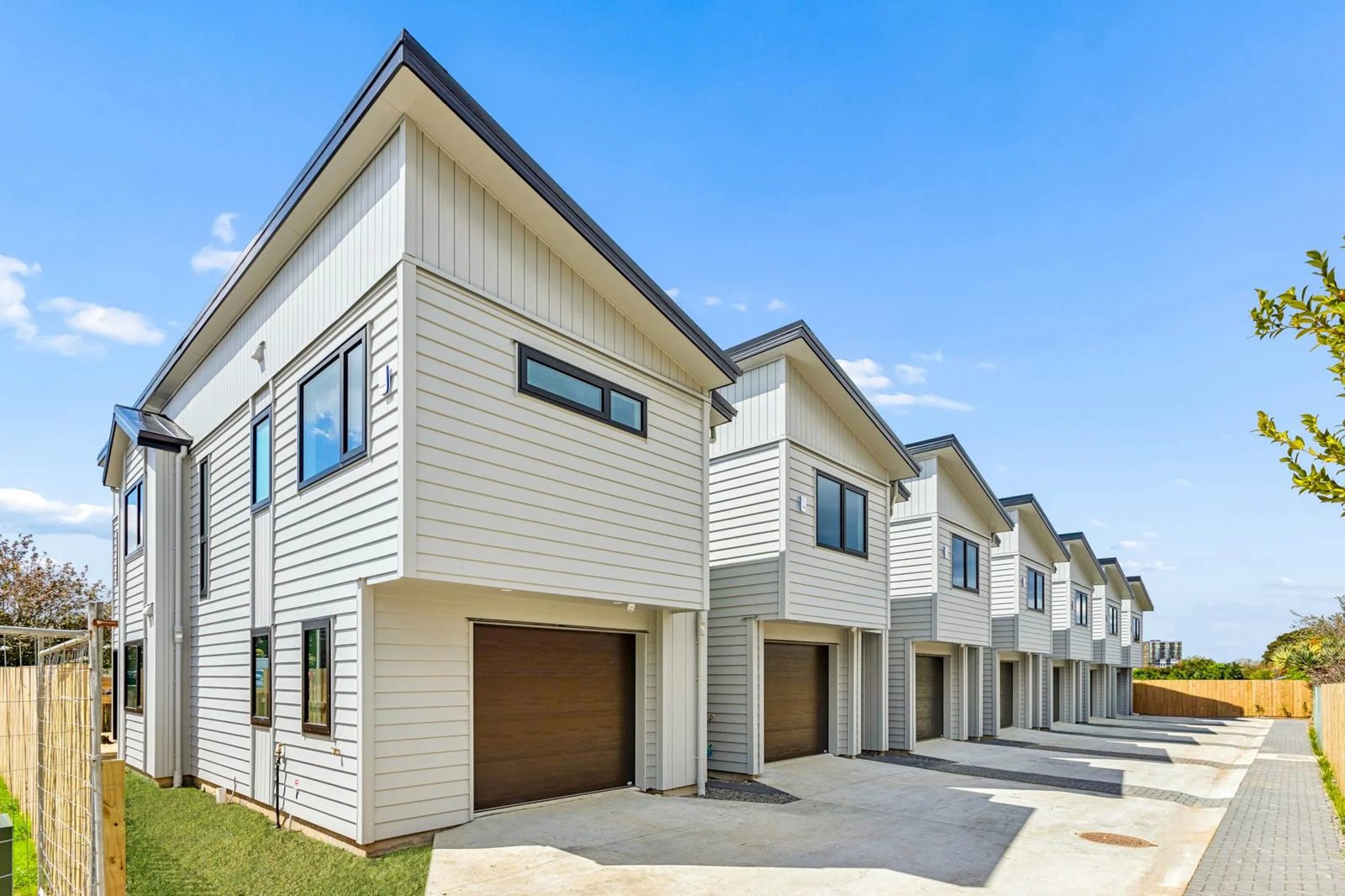 1-7/12 Karaka Street, New Lynn, photo 1