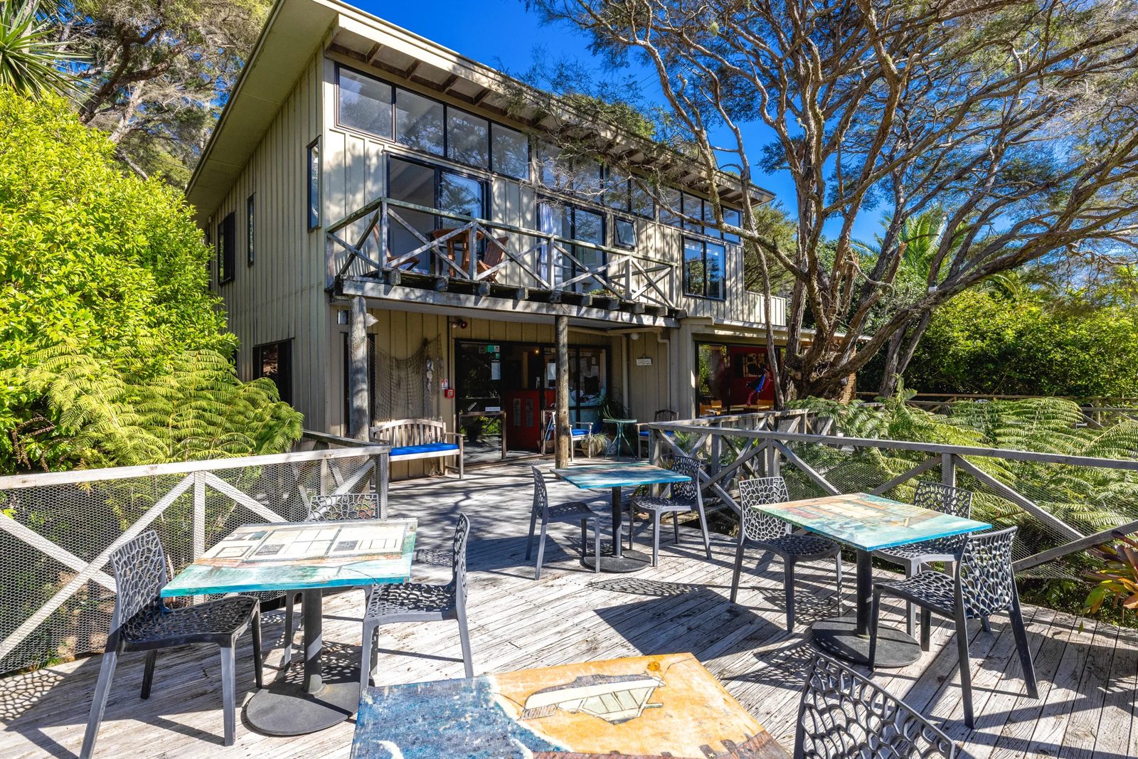 223 Ocean View Road, Oneroa, photo 1