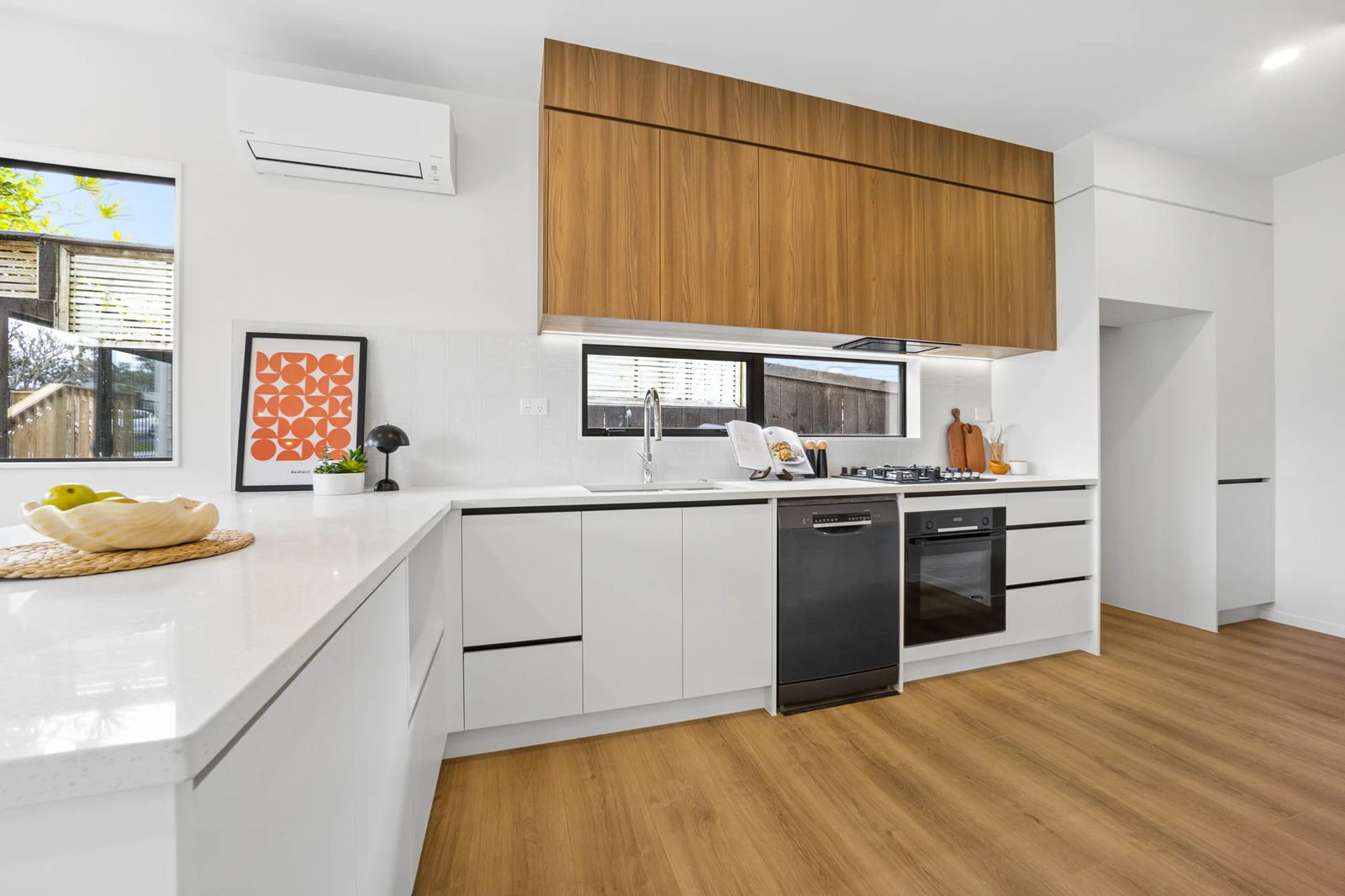 1/8 Connell Street, Blockhouse Bay, photo 4