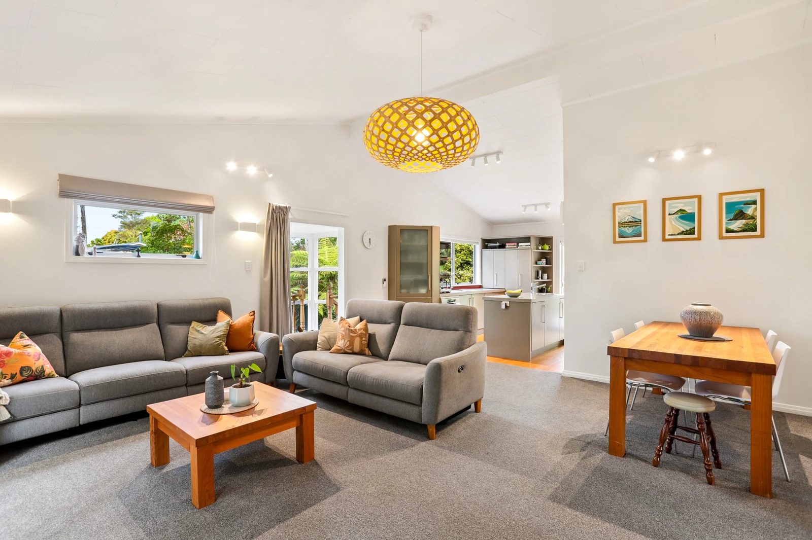 30 Opanuku Road, Henderson Valley, photo 3