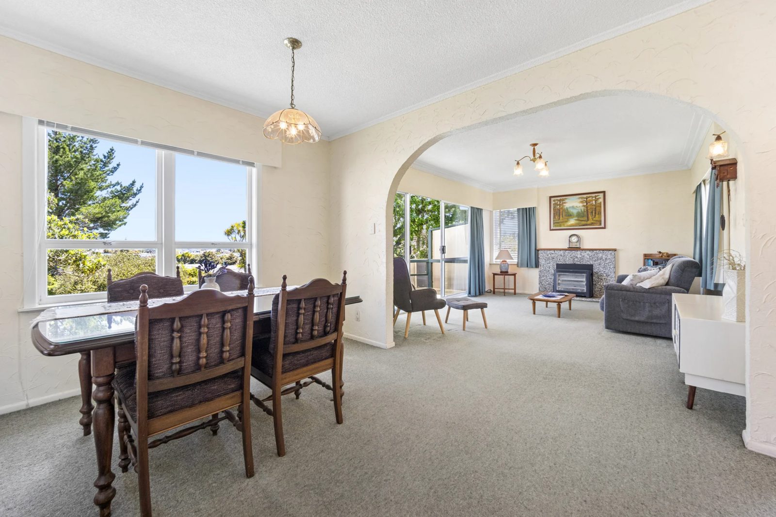 173 Whitney Street, Blockhouse Bay, photo 3