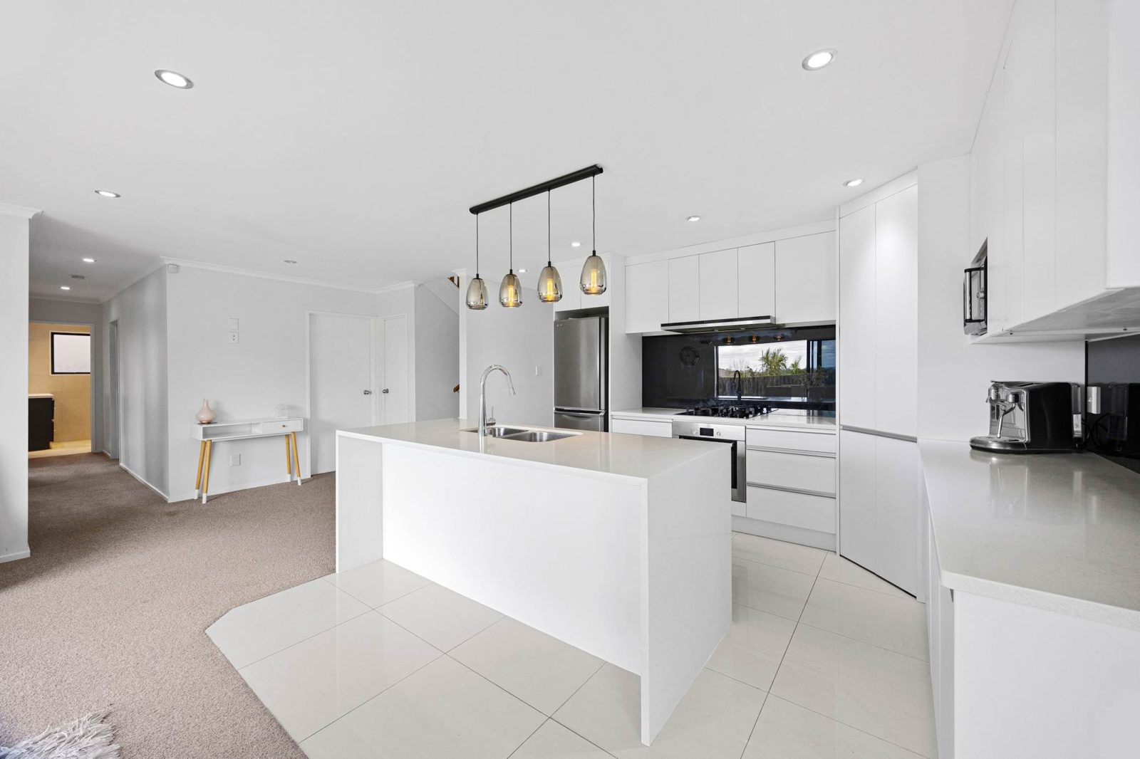 40 Hadley Wood Drive, Wattle Downs, photo 4