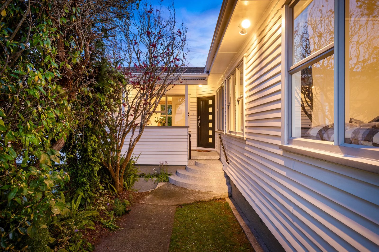 72 Golf Road, New Lynn, photo 5