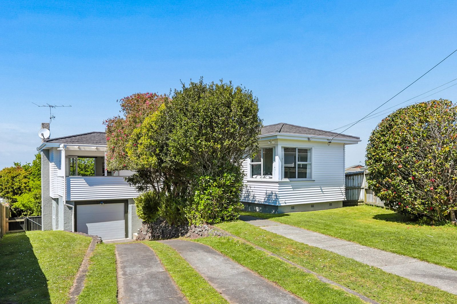 72 Golf Road, New Lynn, photo 9
