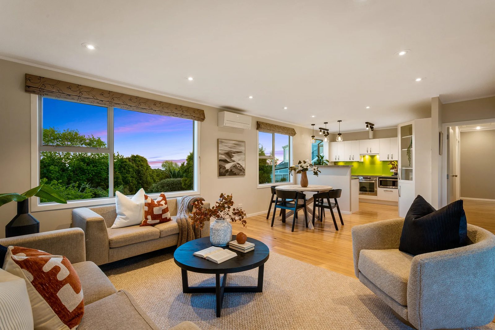 72 Golf Road, New Lynn, photo 10