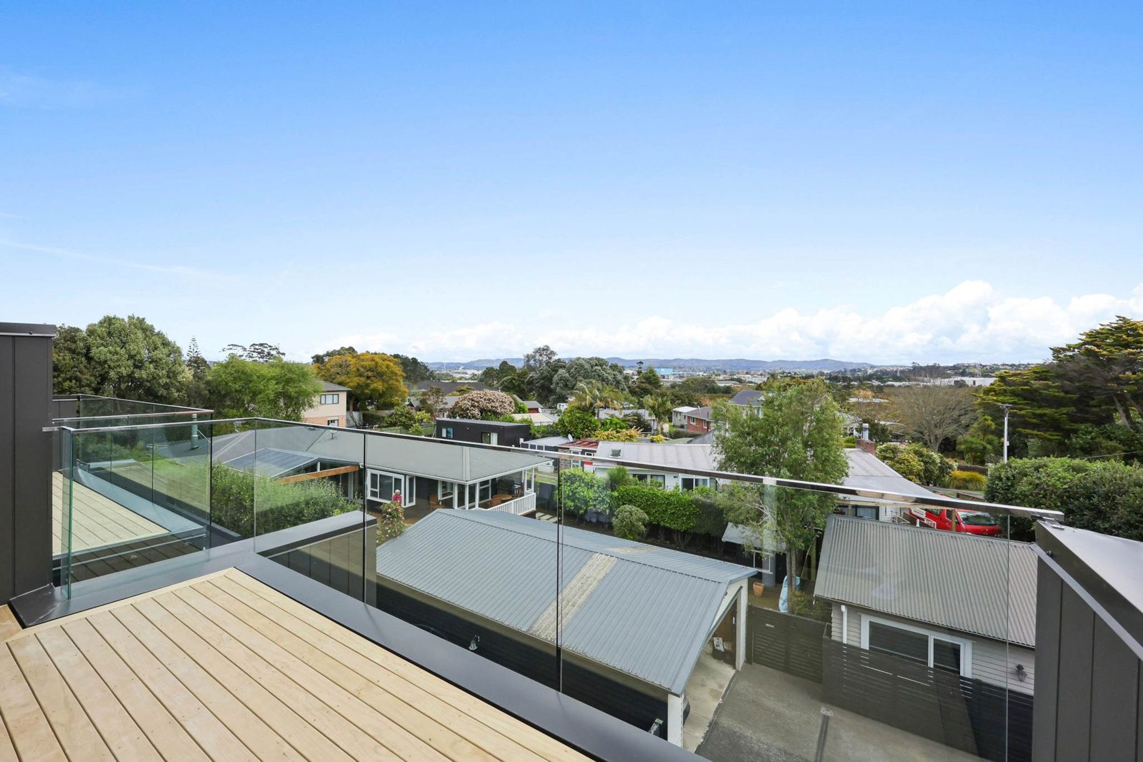 11/4 Springbank Lane, Te Atatu Peninsula, photo 15